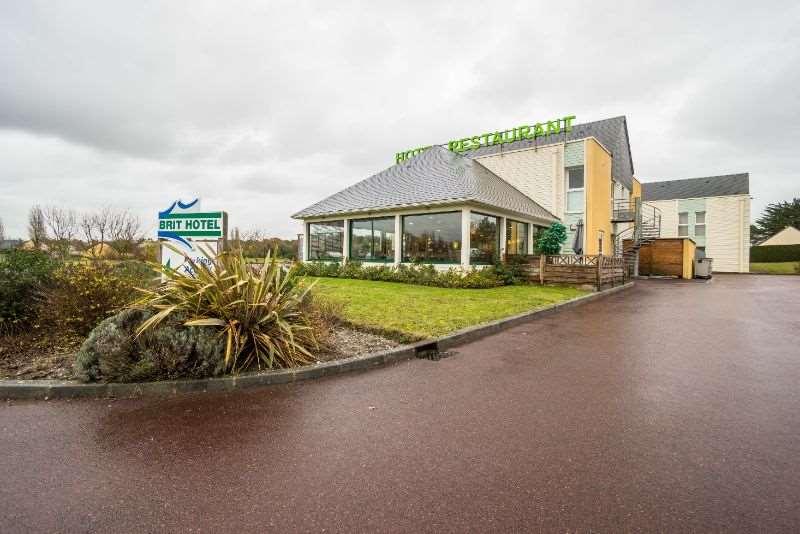 Brit Hotel De La Côte Des Havres Lessay Exterior foto